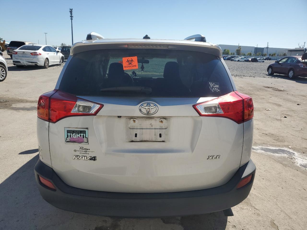 2015 Toyota RAV 4 - Image 6