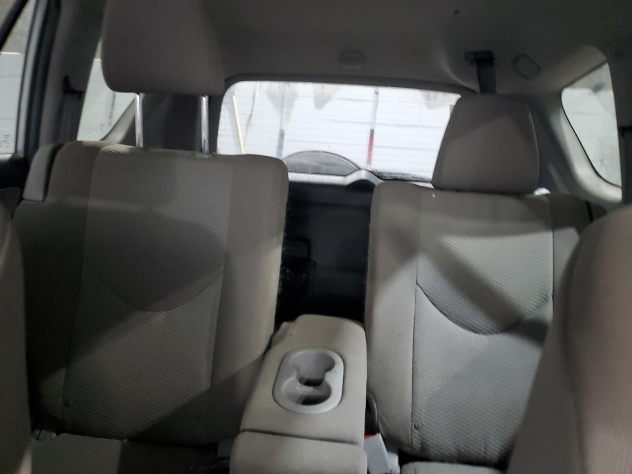2012 Toyota RAV 4 - Image 10
