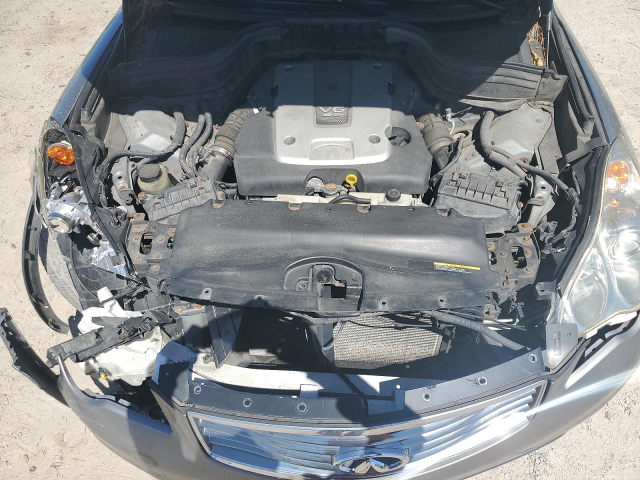 2010 Infiniti EX - Image 12