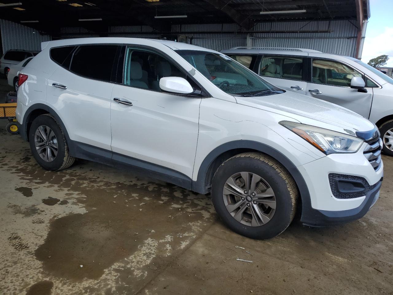 2015 Hyundai Santa Fe - Image 4