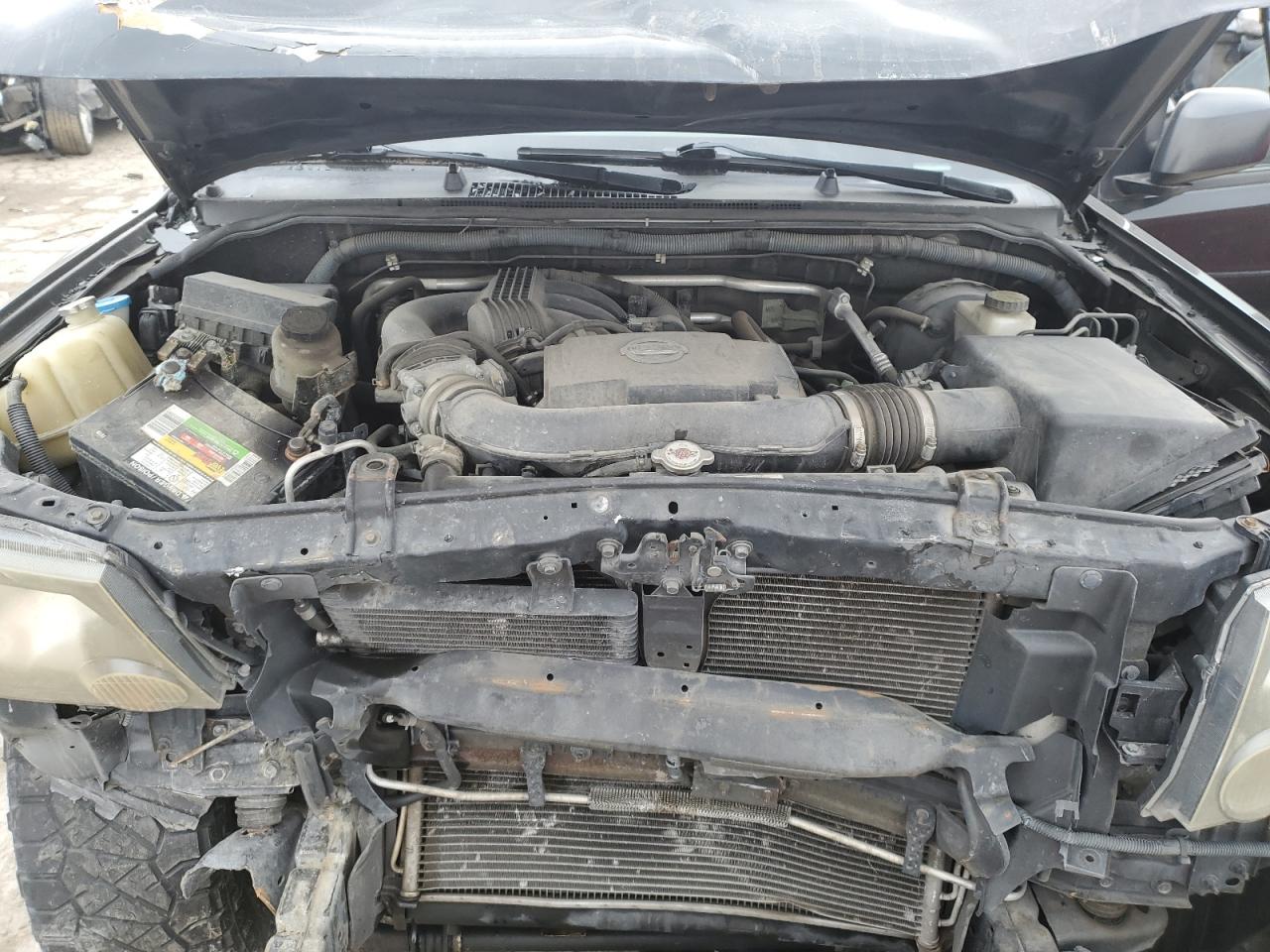 2011 Nissan XTerra - Image 12