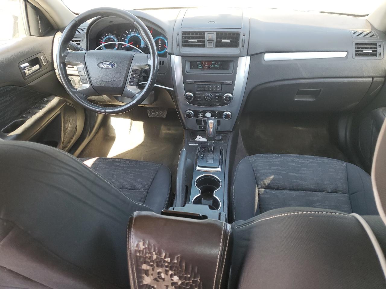 2010 Ford Fusion - Image 8