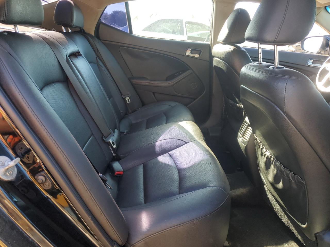 2013 Kia Optima - Image 10