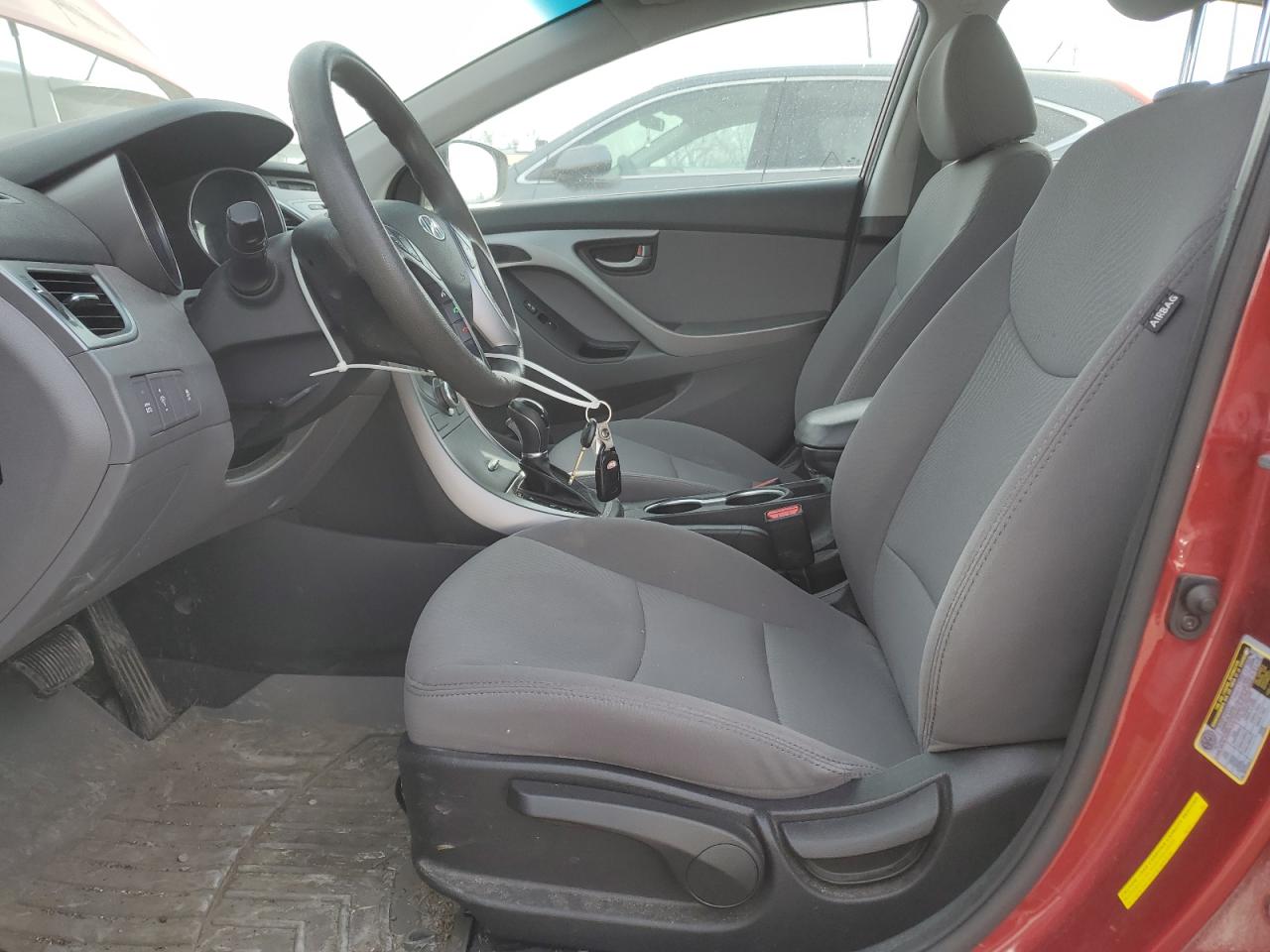 2015 Hyundai Elantra - Image 7