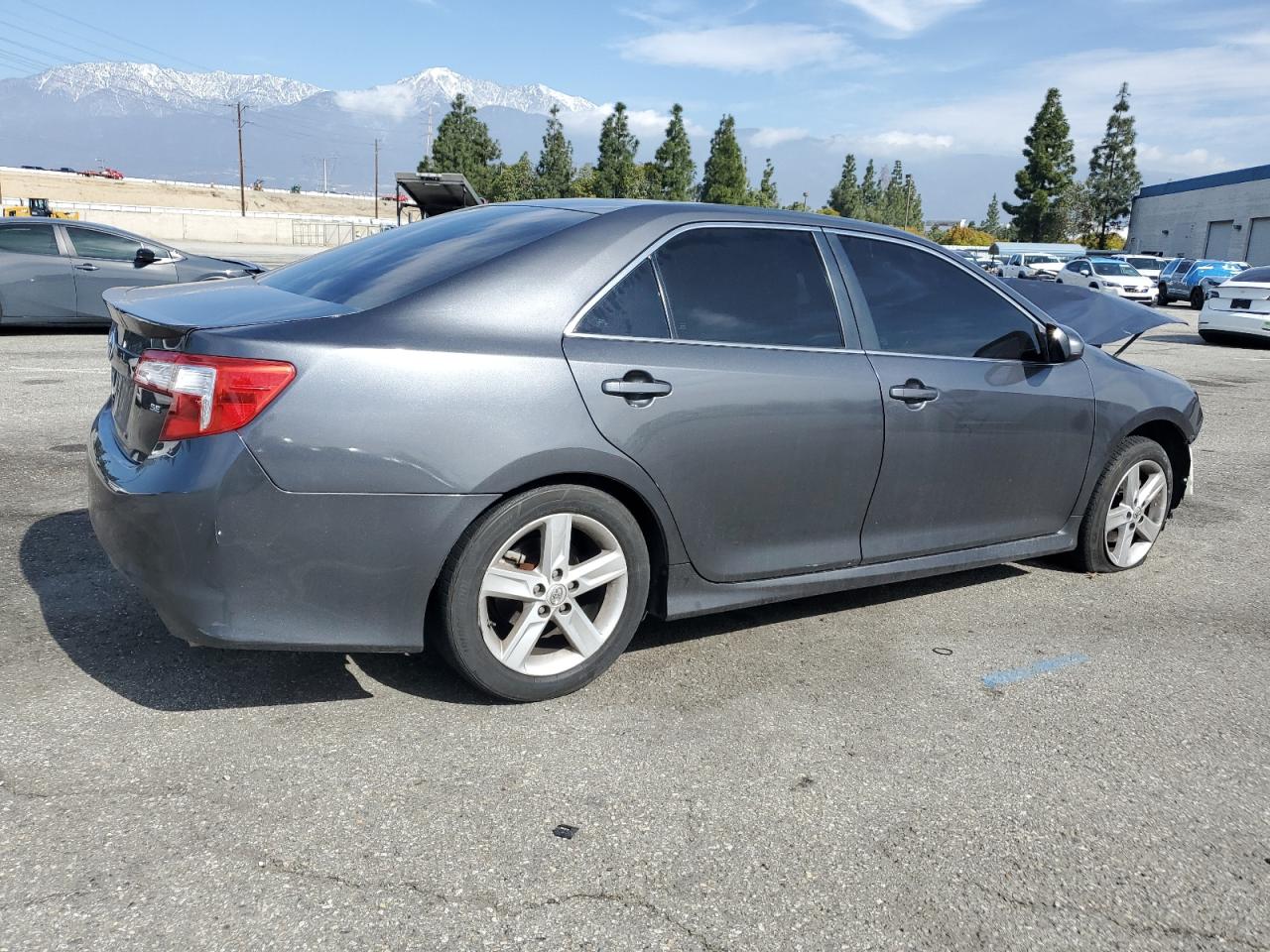 2013 Toyota Camry - Image 3
