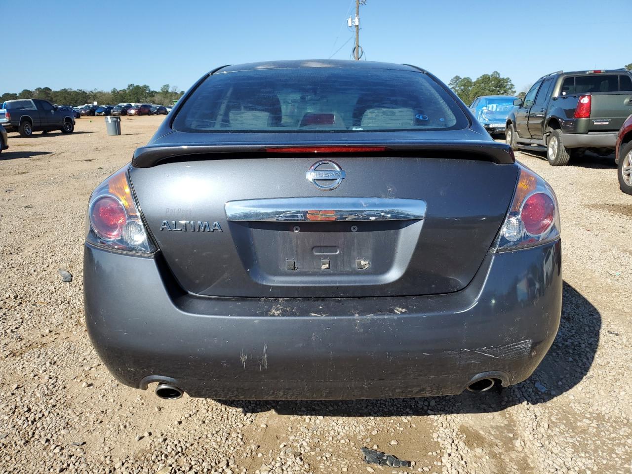 2010 Nissan Altima - Image 6