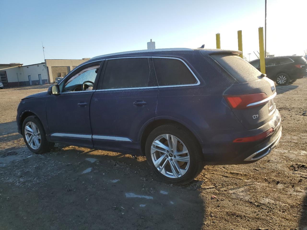 2023 Audi Q7 - Image 2