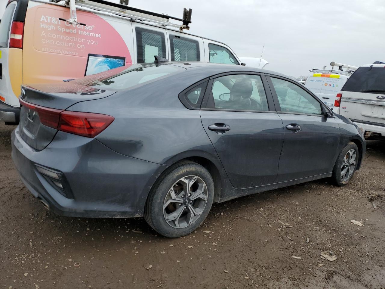 2021 Kia Forte - Image 3