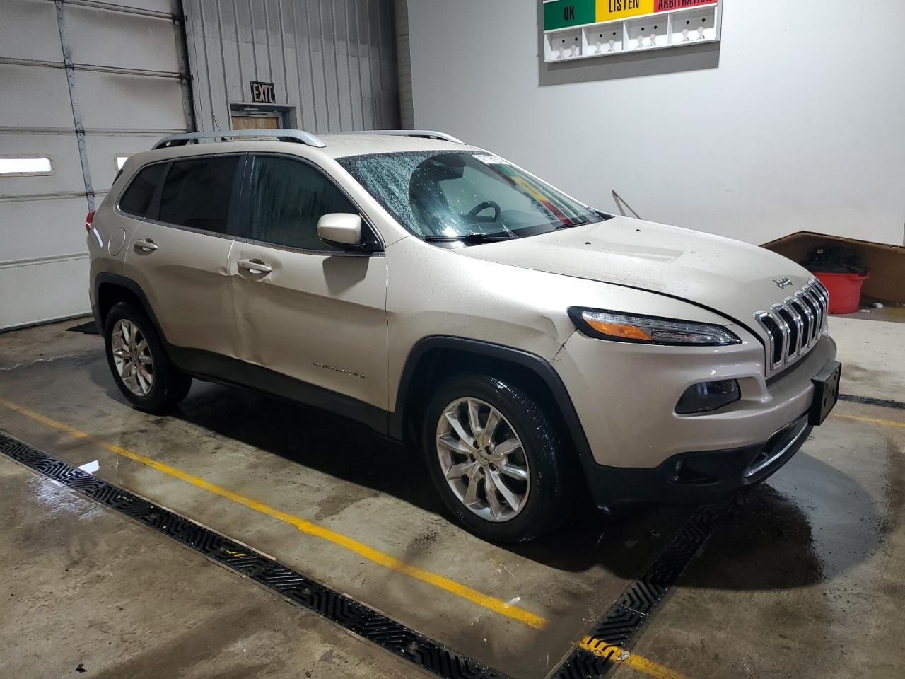 2015 Jeep Grand Cherokee - Image 4