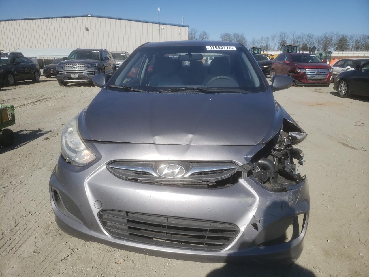 2014 Hyundai Accent - Image 5