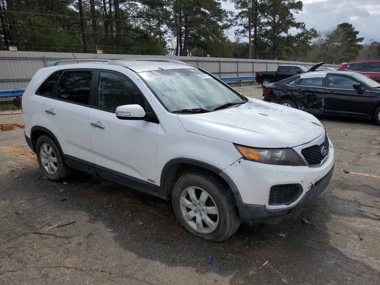 2011 Kia Sorento - Image 4