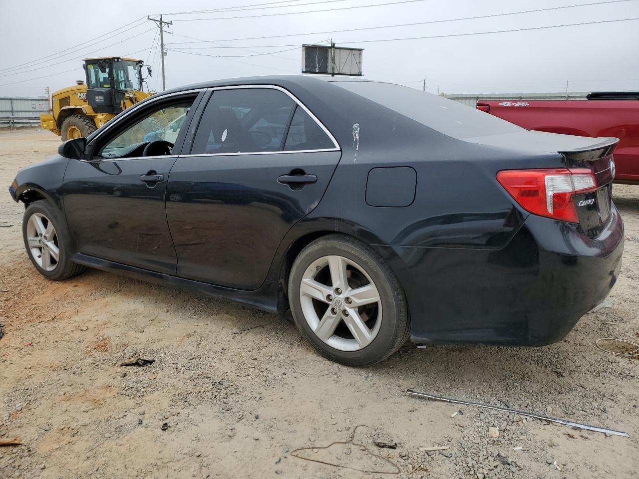 2013 Toyota Camry - Image 2