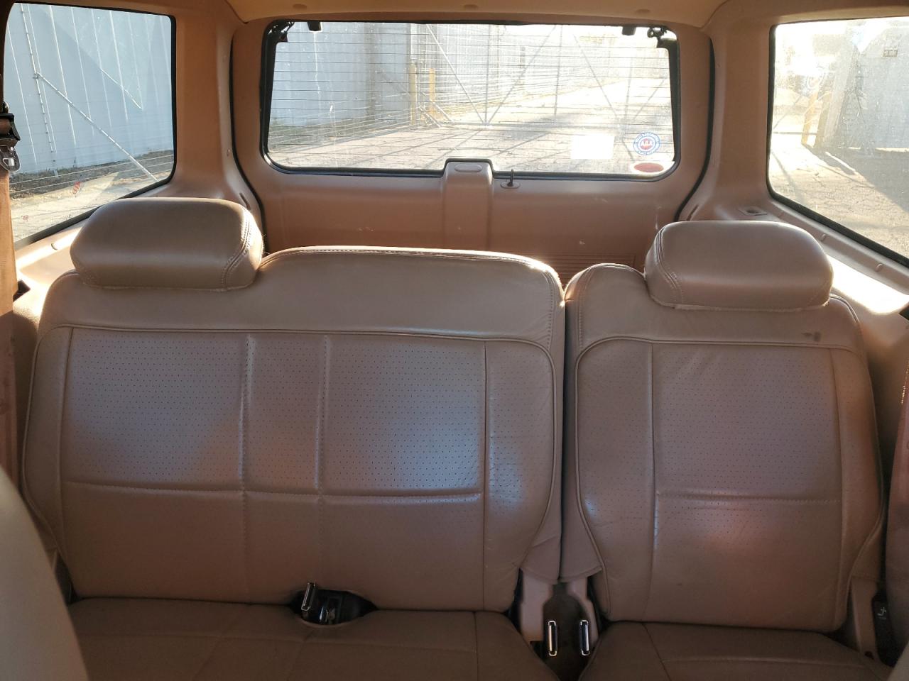 1996 Ford Explorer - Image 10