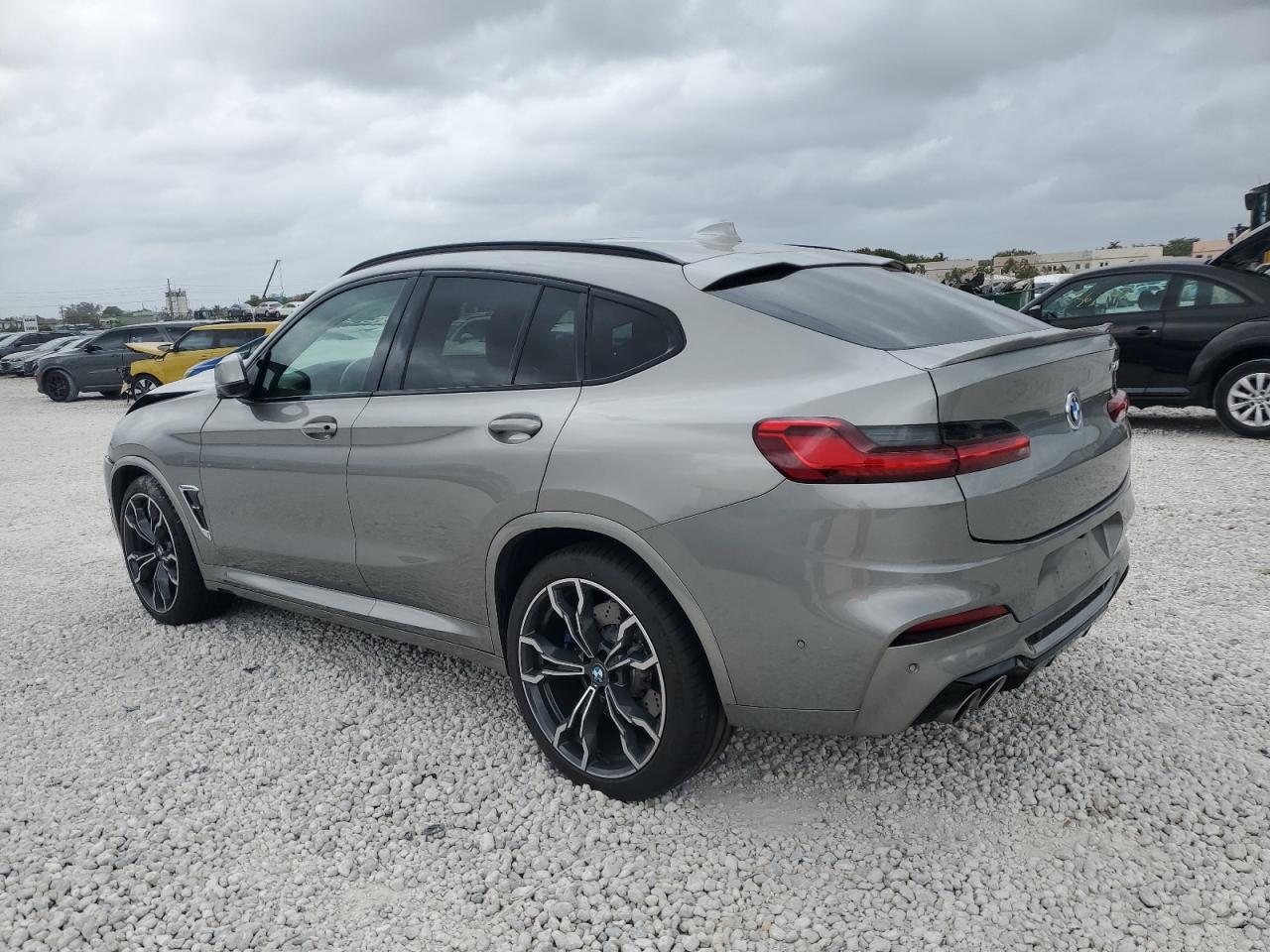 2020 BMW X4 - Image 2