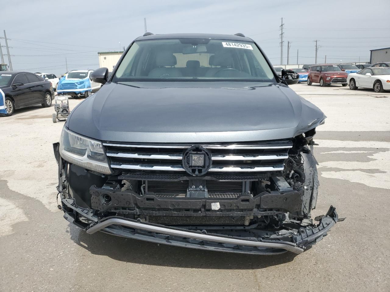2018 Volkswagen Tiguan - Image 5