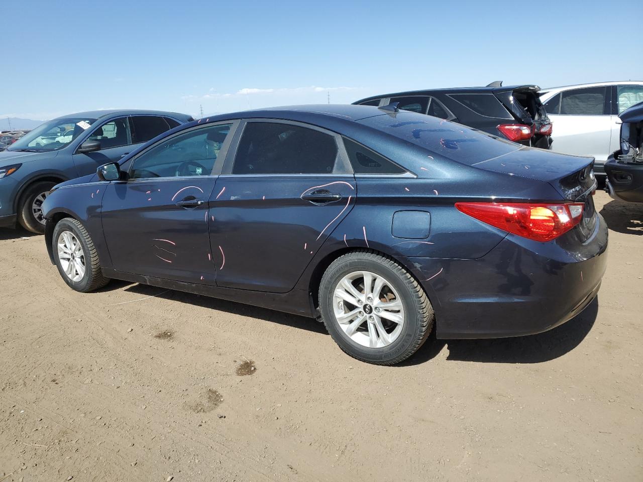 2013 Hyundai Sonata - Image 2
