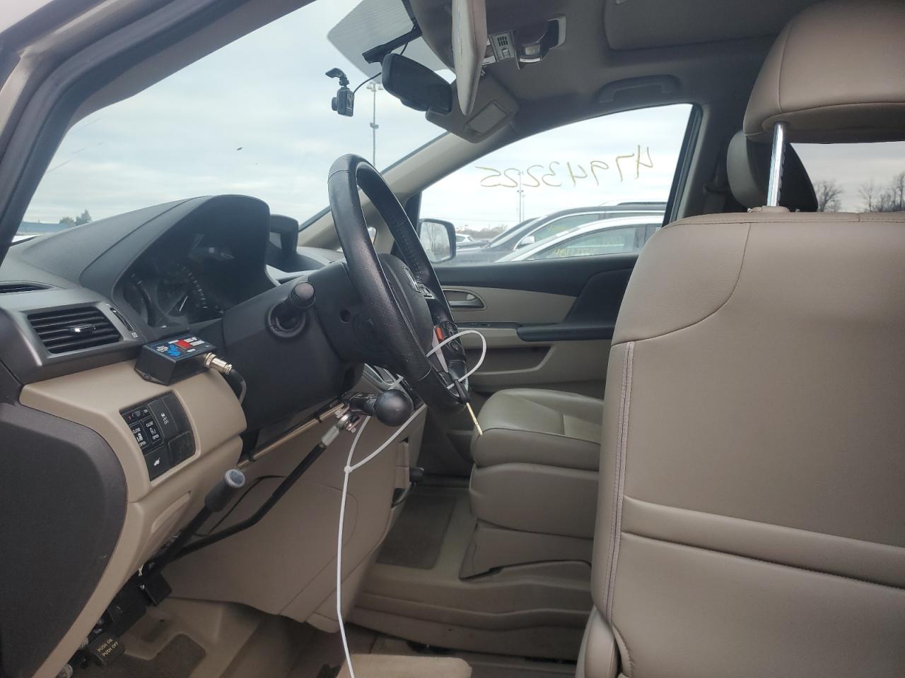 2013 Honda Odyssey - Image 7