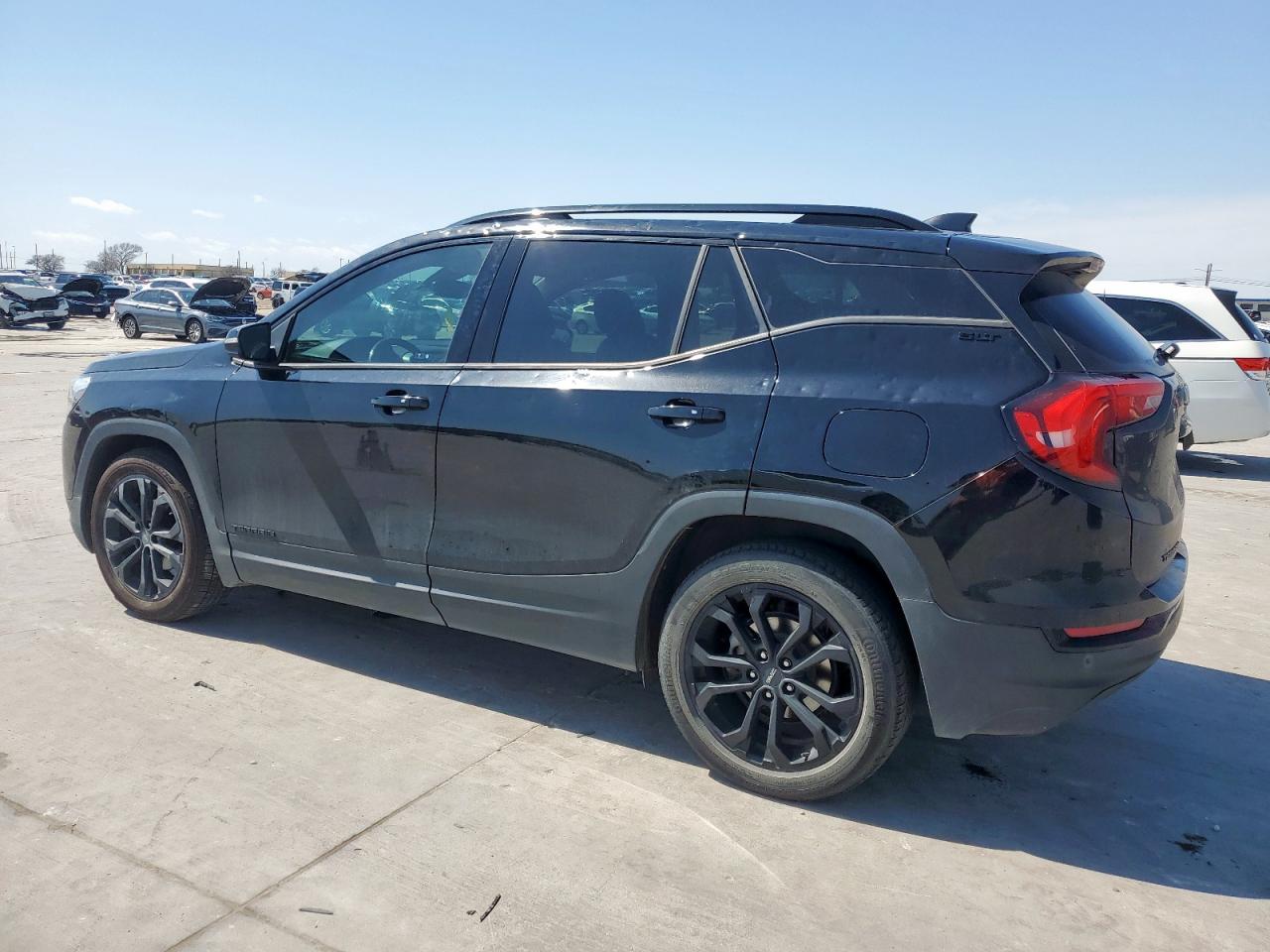 2020 GMC Terrain - Image 2