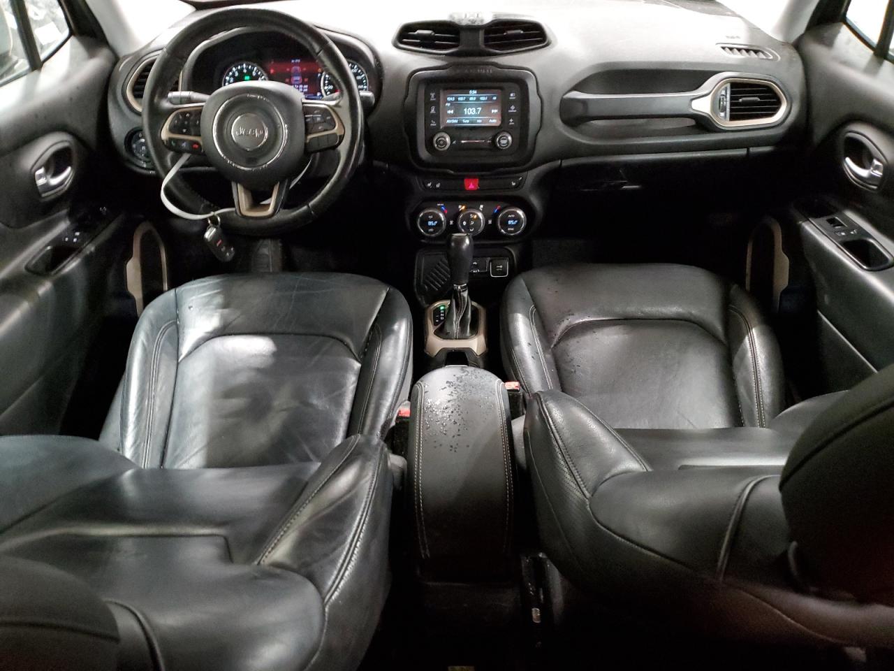 2016 Jeep Renegade - Image 8