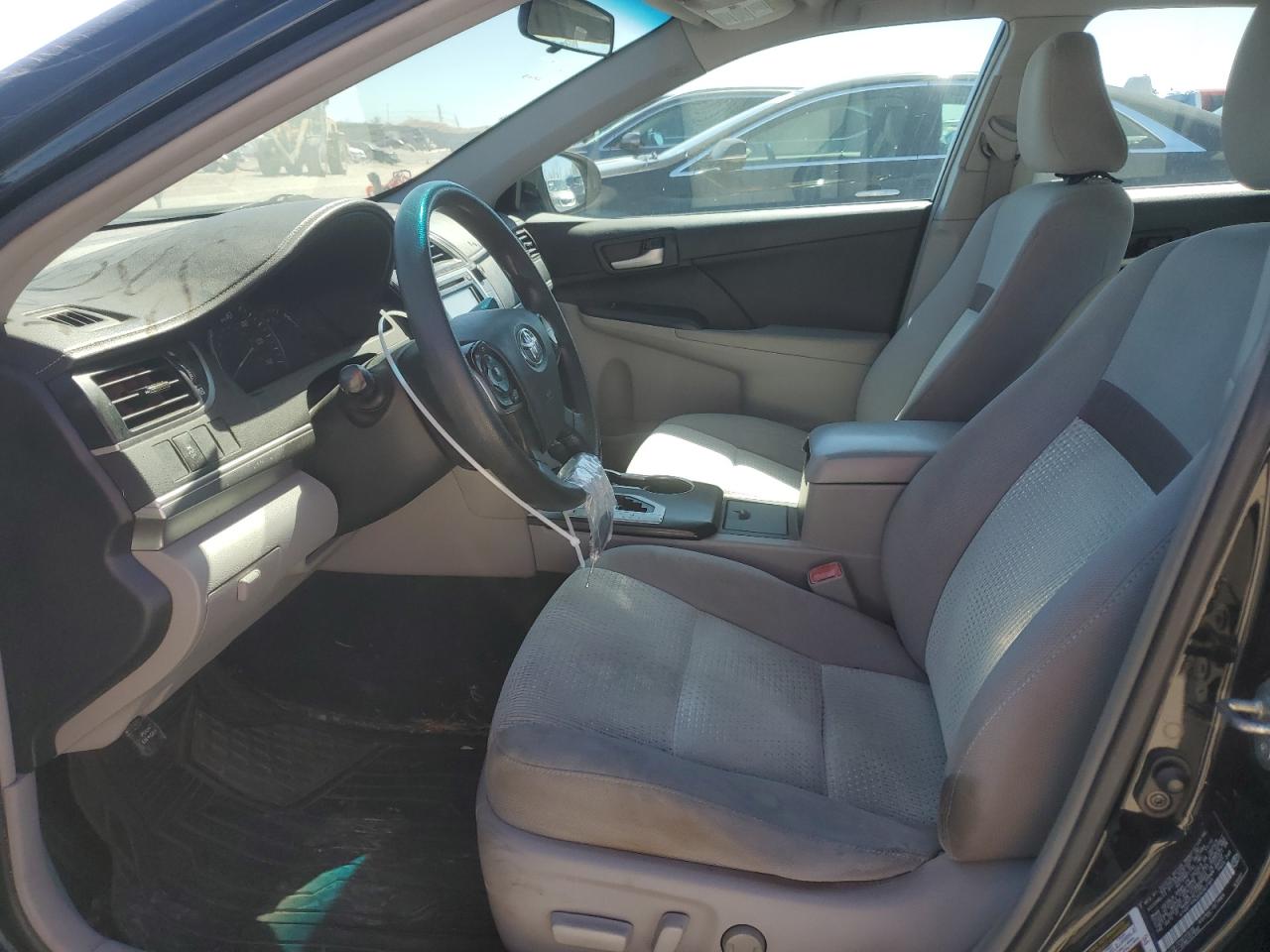2014 Toyota Camry - Image 7
