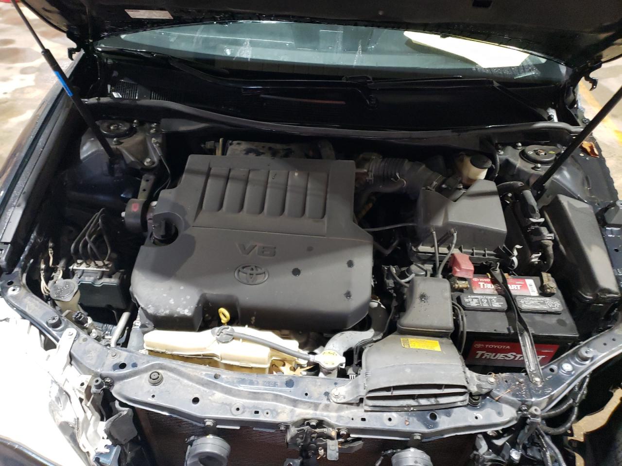 2012 Toyota Camry - Image 11