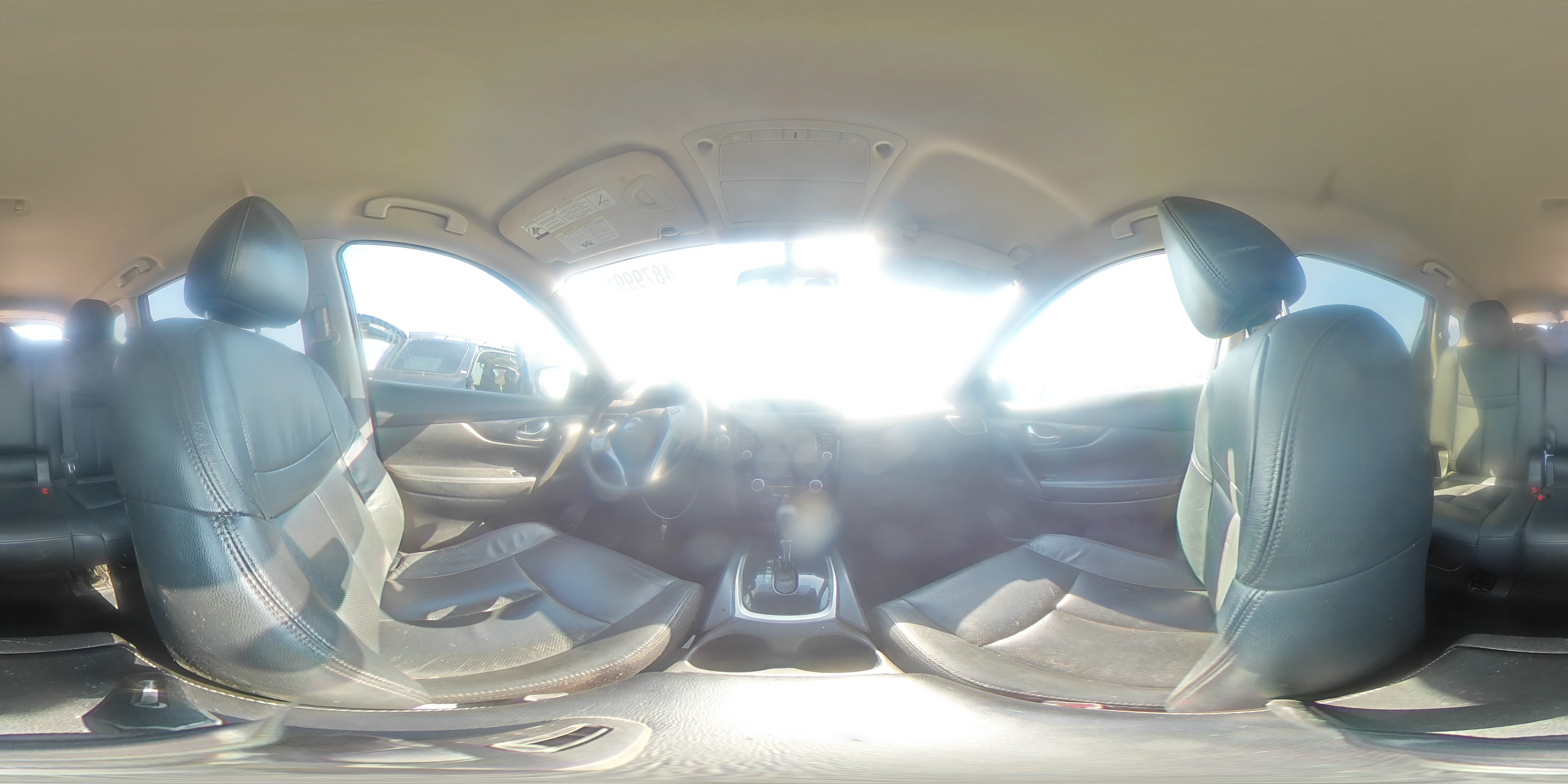 2015 Nissan Rogue - Image 14