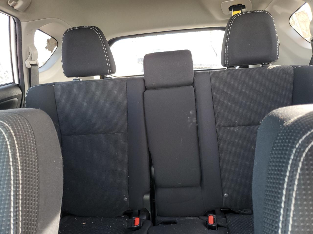 2018 Toyota RAV 4 - Image 10