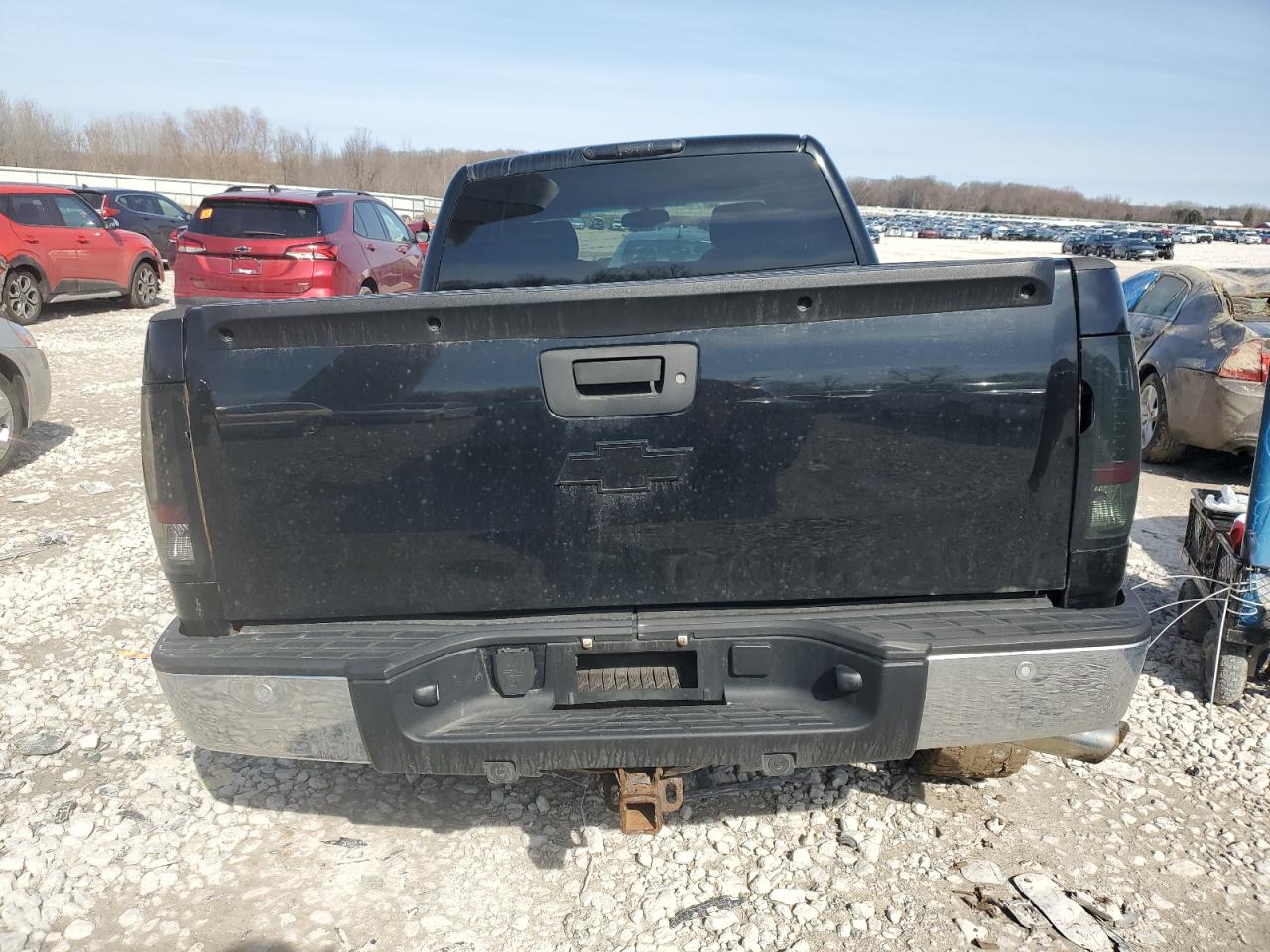 2011 Chevrolet Silverado - Image 6