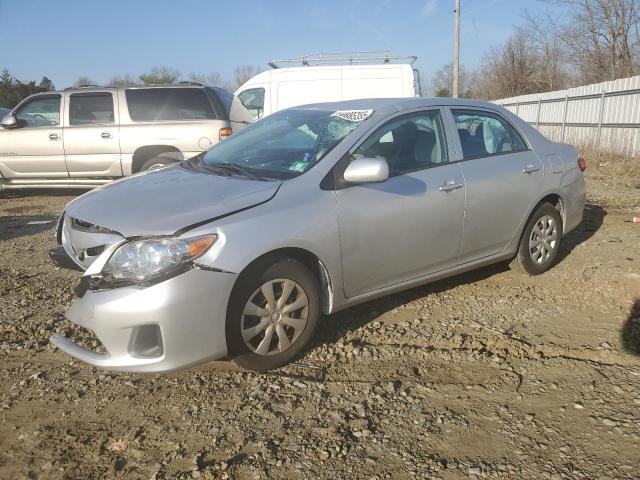  TOYOTA COROLLA 2012 Серебристый