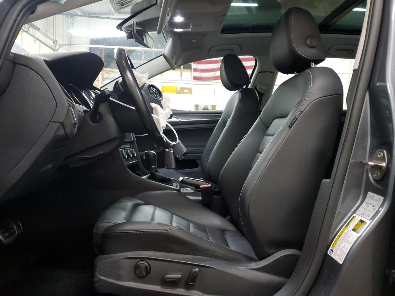 2018 Volkswagen Golf - Image 7
