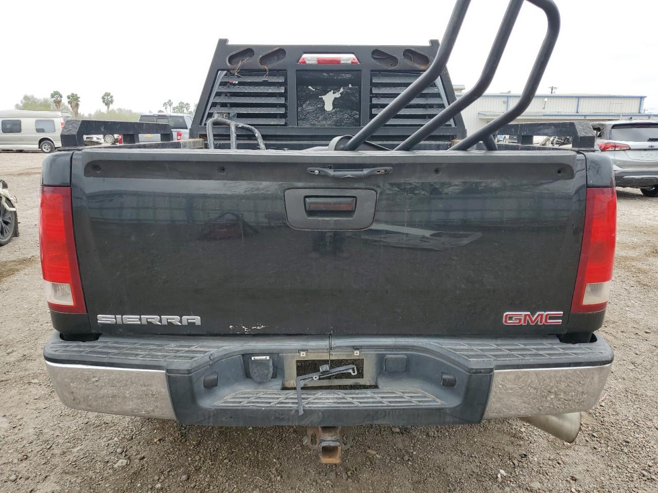2008 GMC Sierra - Image 6