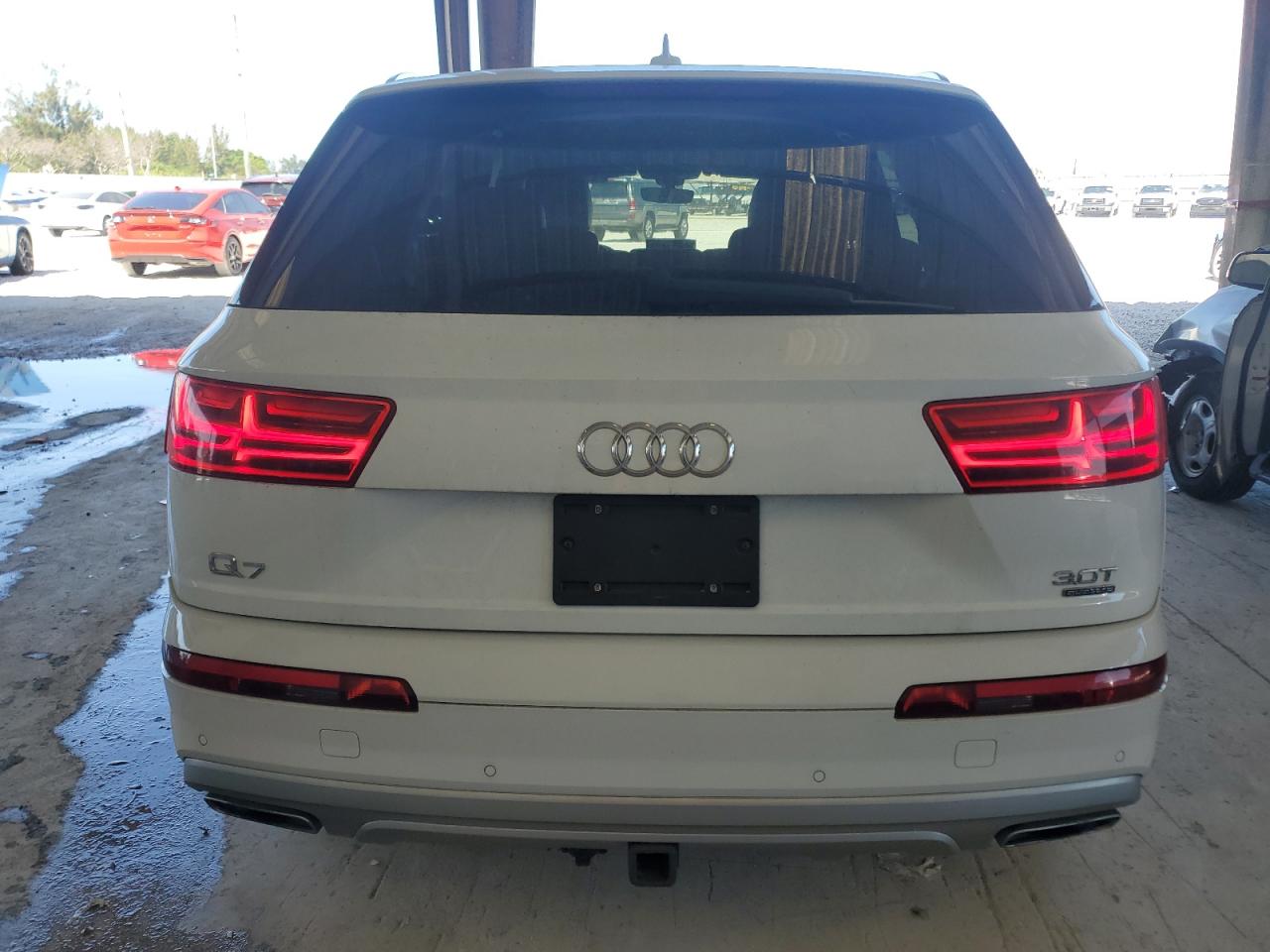 2018 Audi Q7 - Image 6