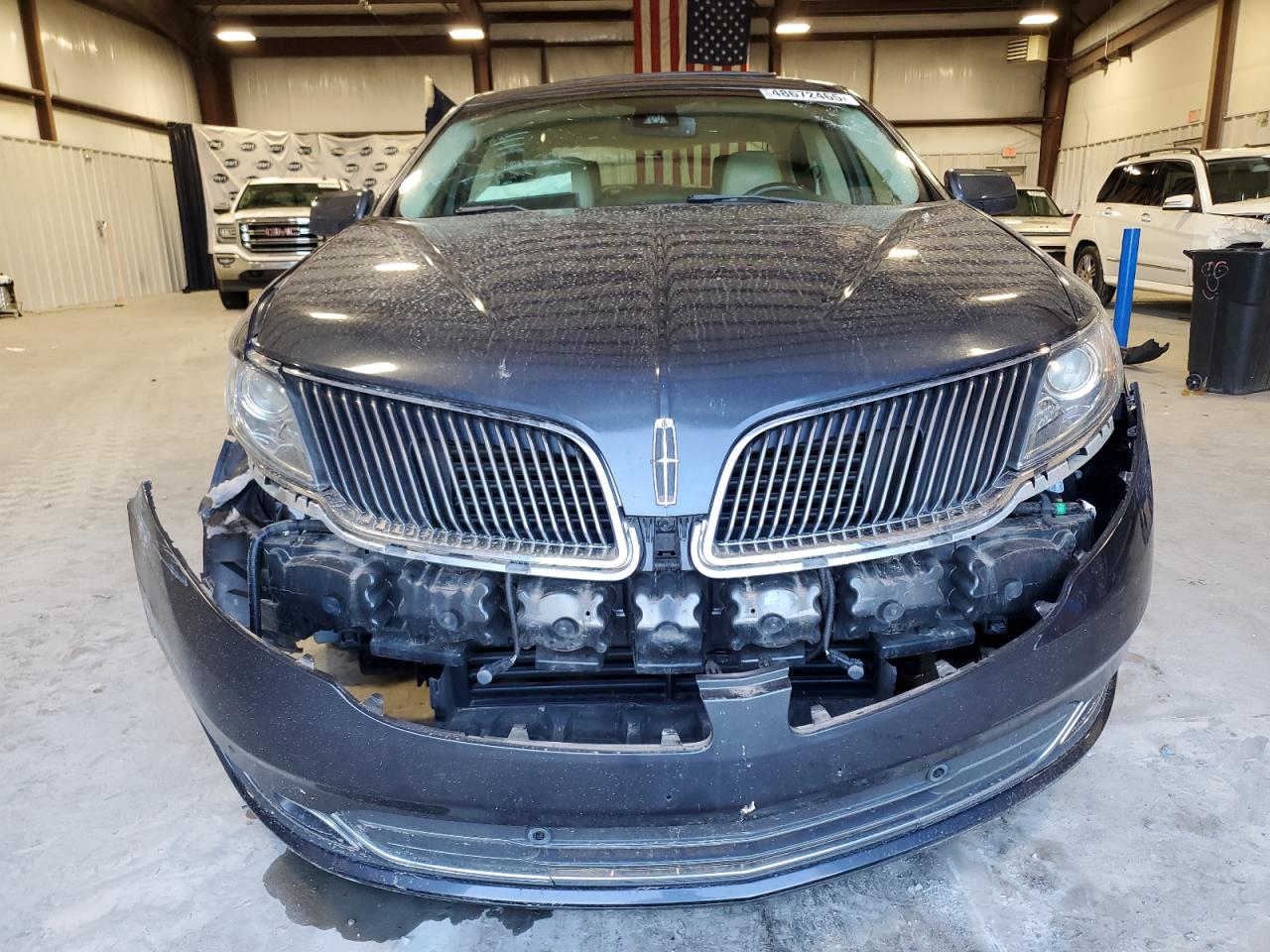2013 Lincoln MKS - Image 5