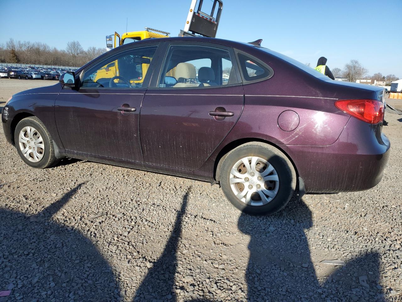 2009 Hyundai Elantra - Image 2
