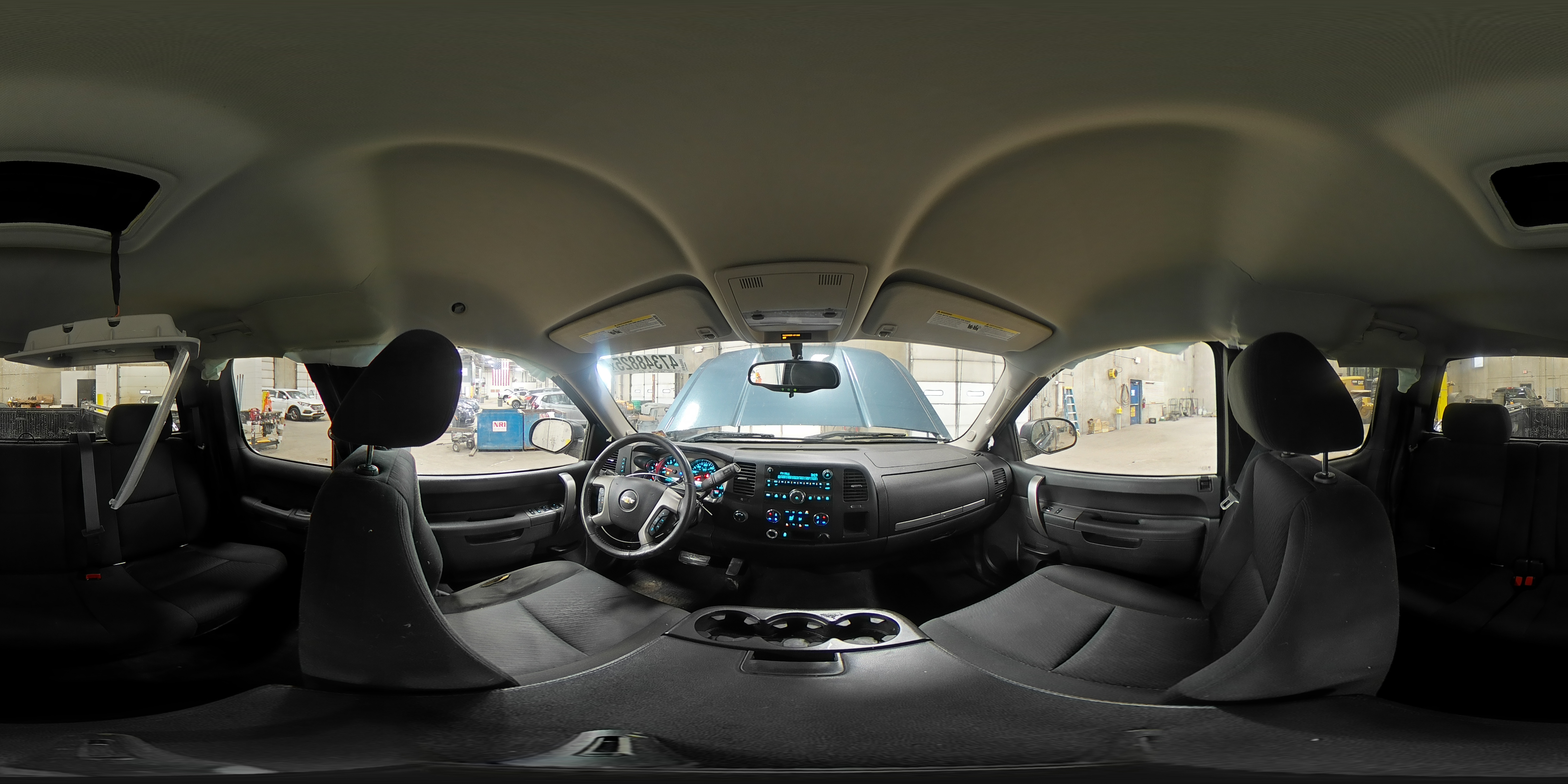 2013 Chevrolet Silverado - Image 12