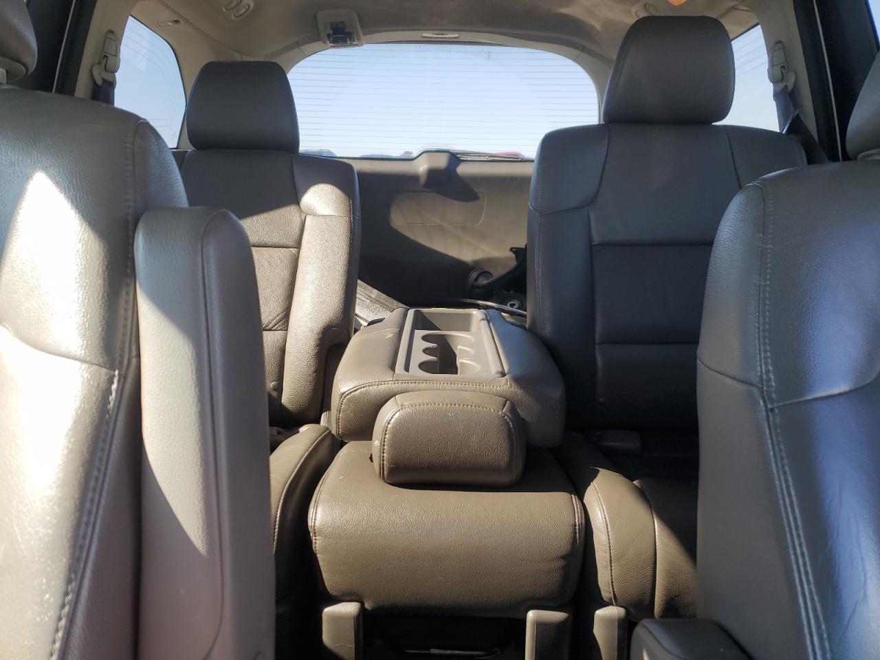 2012 Honda Odyssey - Image 10