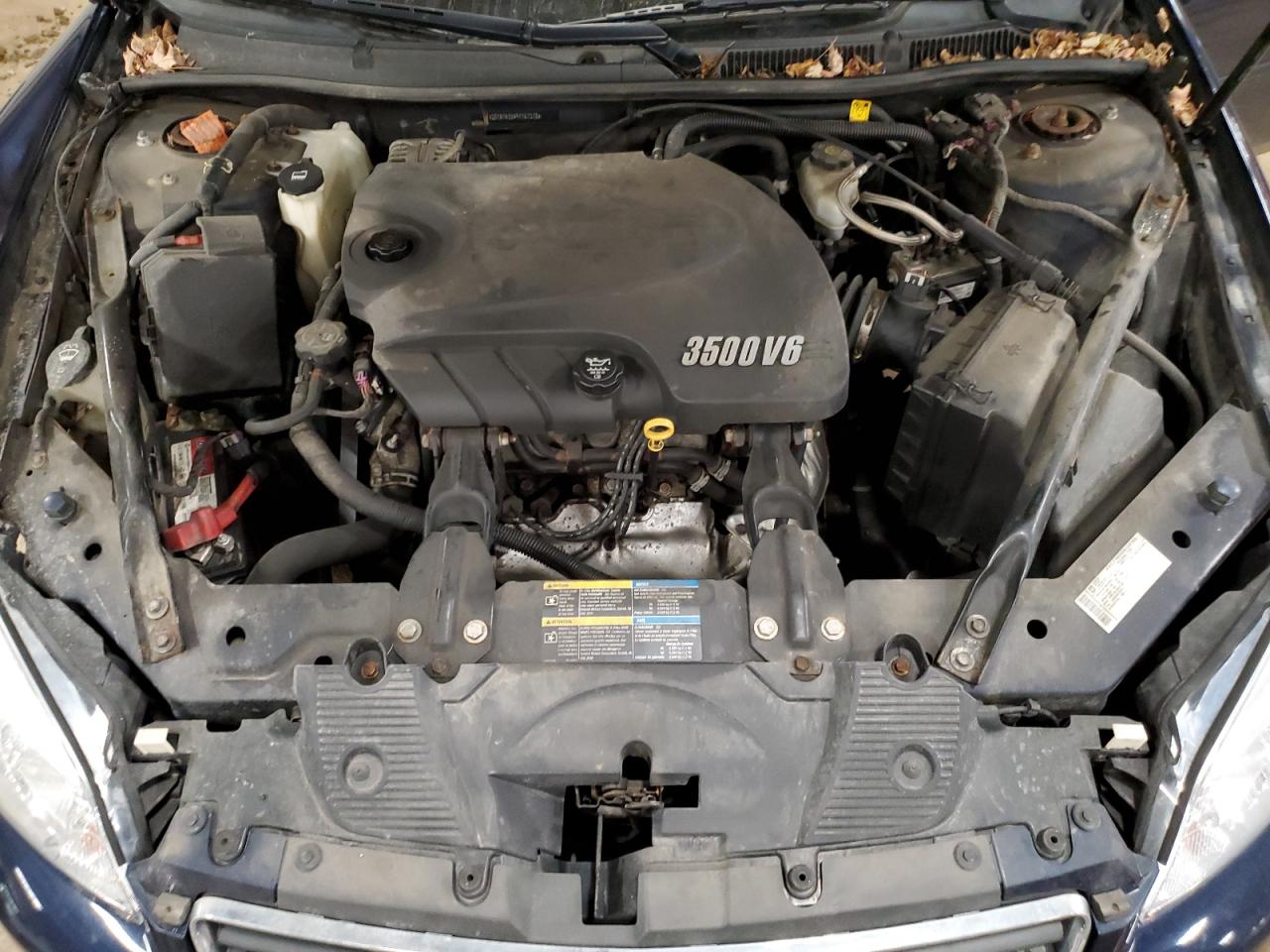 2009 Chevrolet Impala - Image 11