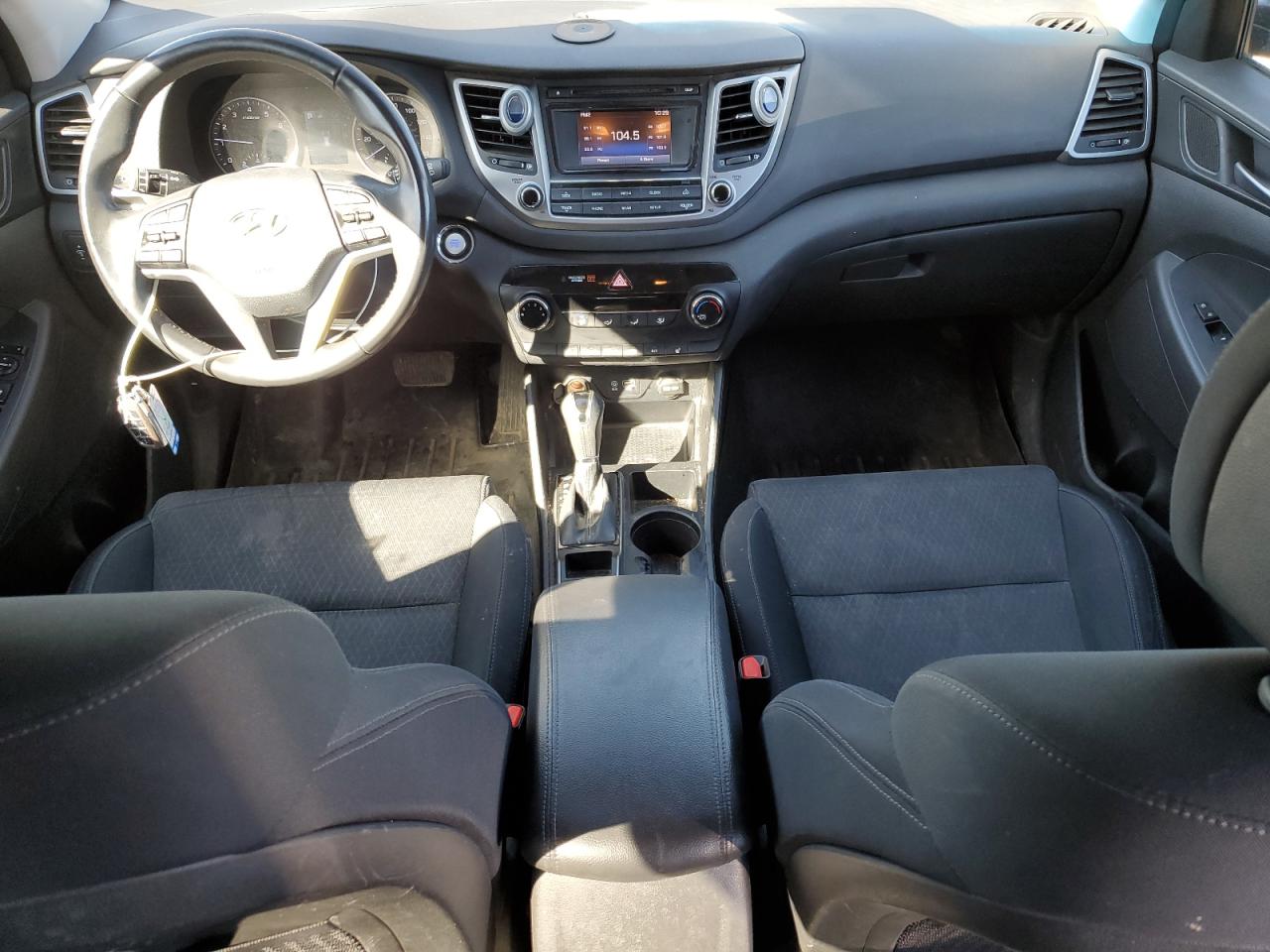 2016 Hyundai Tucson - Image 8