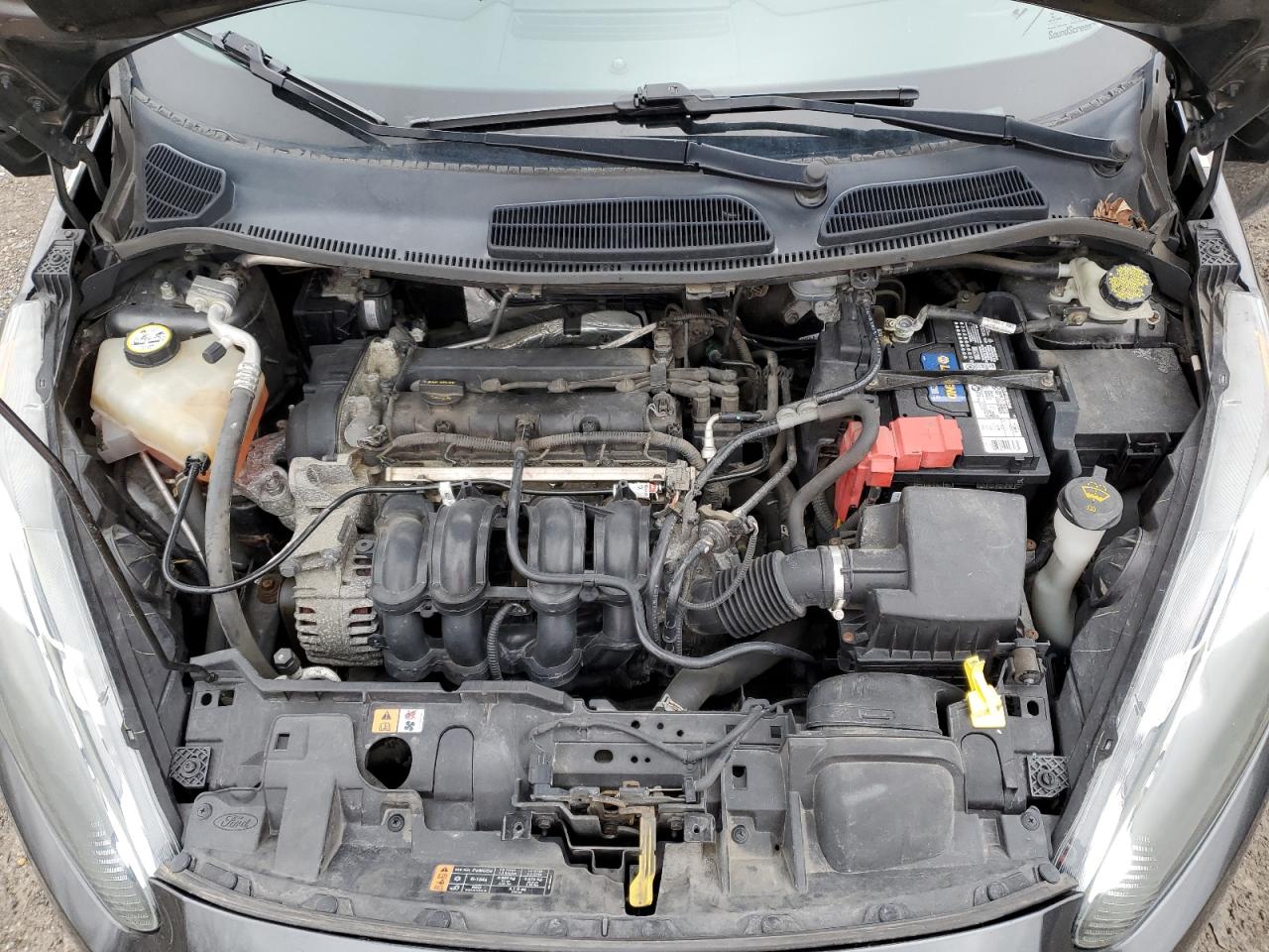 2015 Ford Fiesta - Image 11