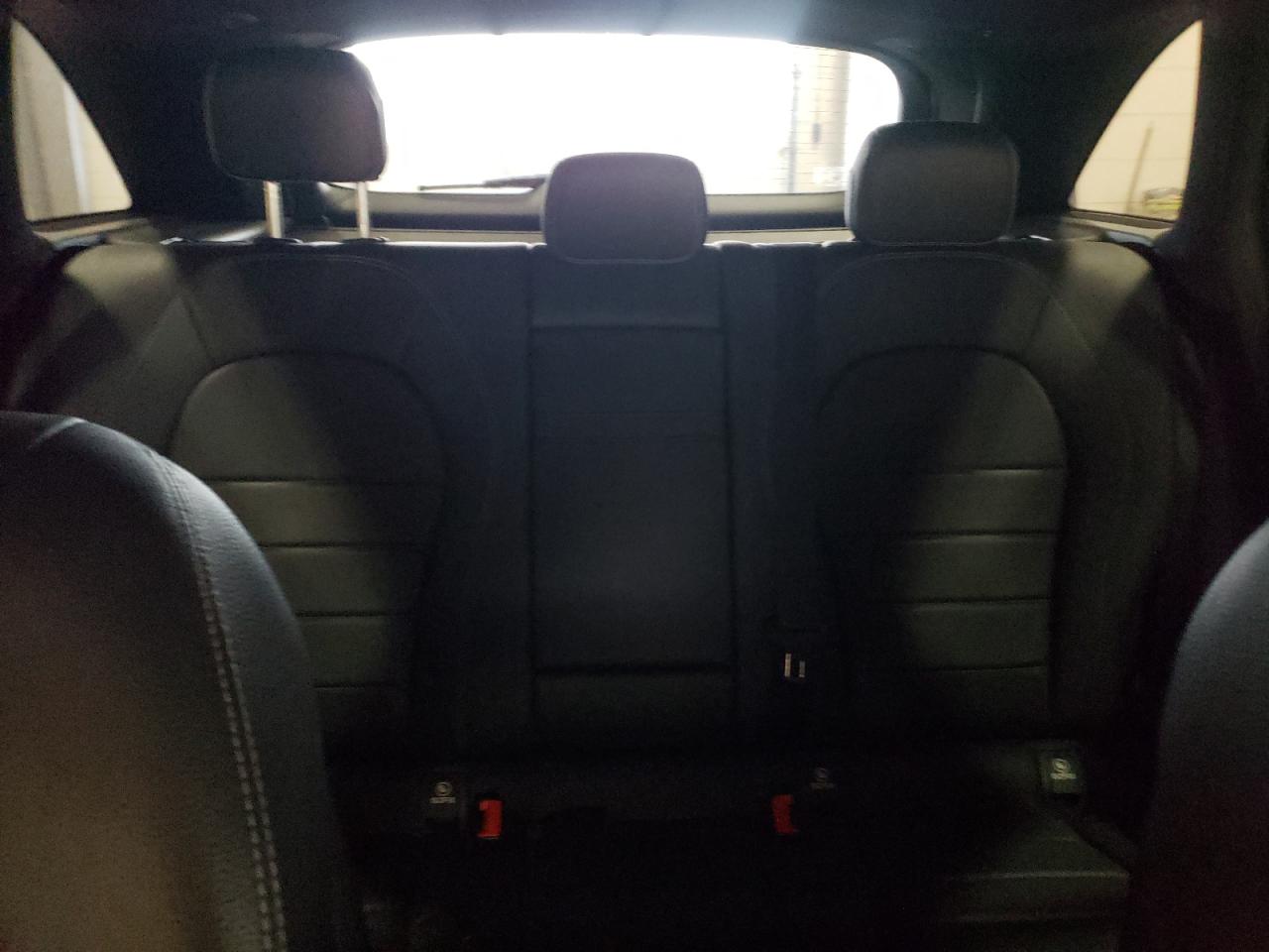 2019 Mercedes-Benz GLC - Image 10