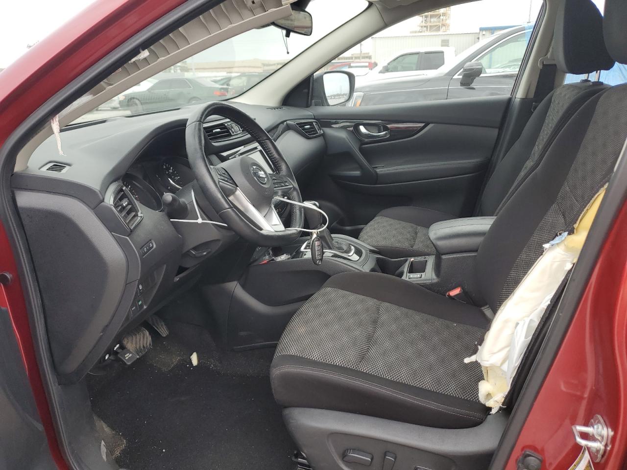 2021 Nissan Rogue - Image 7