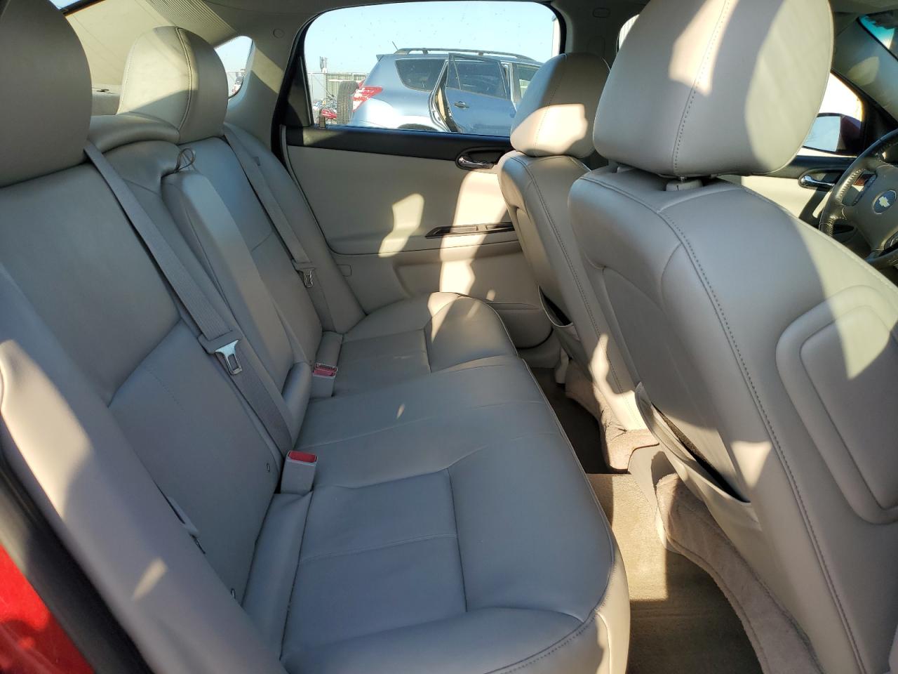 2013 Chevrolet Impala - Image 10