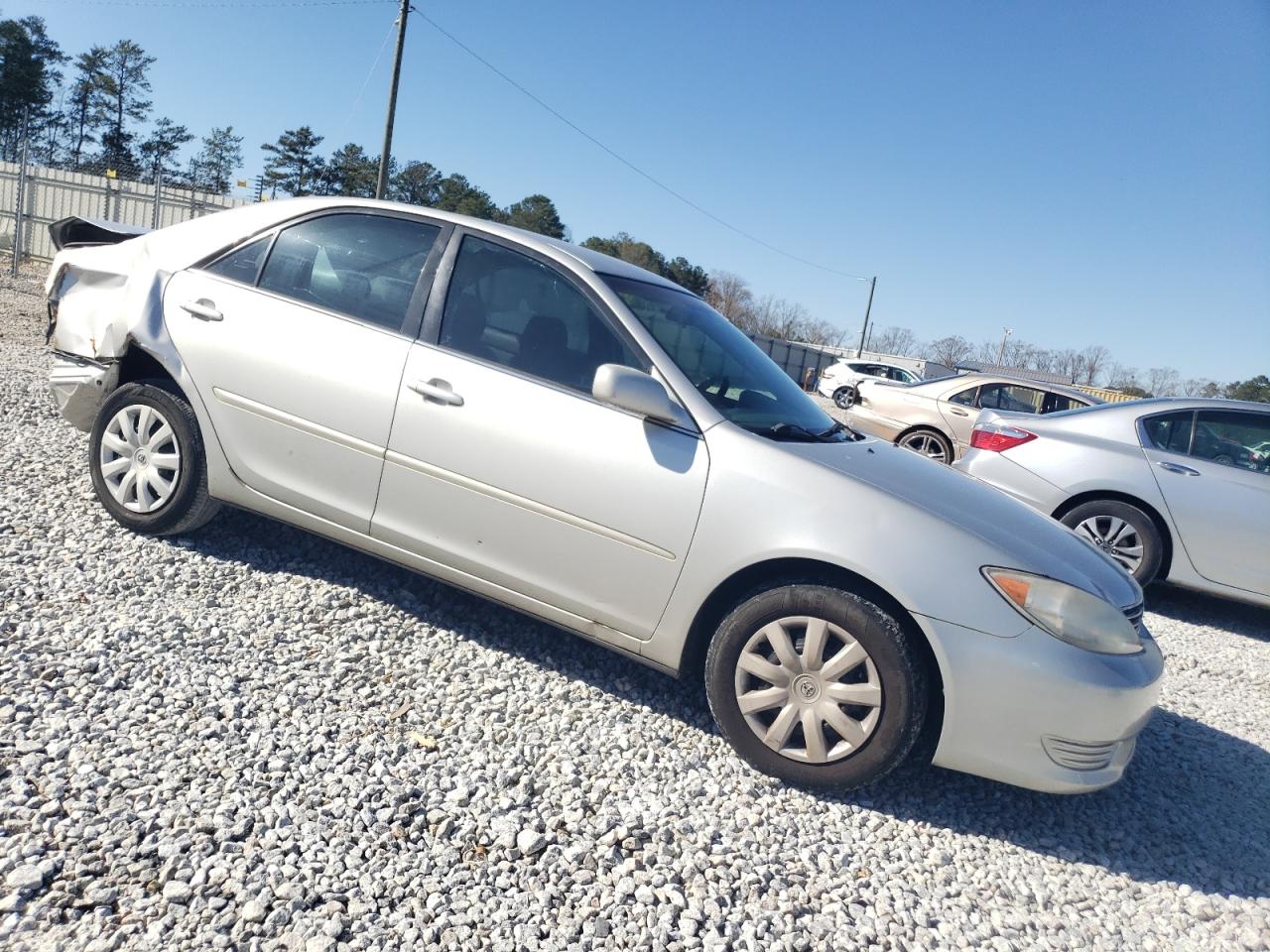 2005 Toyota Camry - Image 4