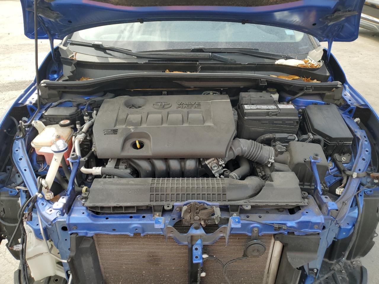 2018 Toyota C-HR - Image 12