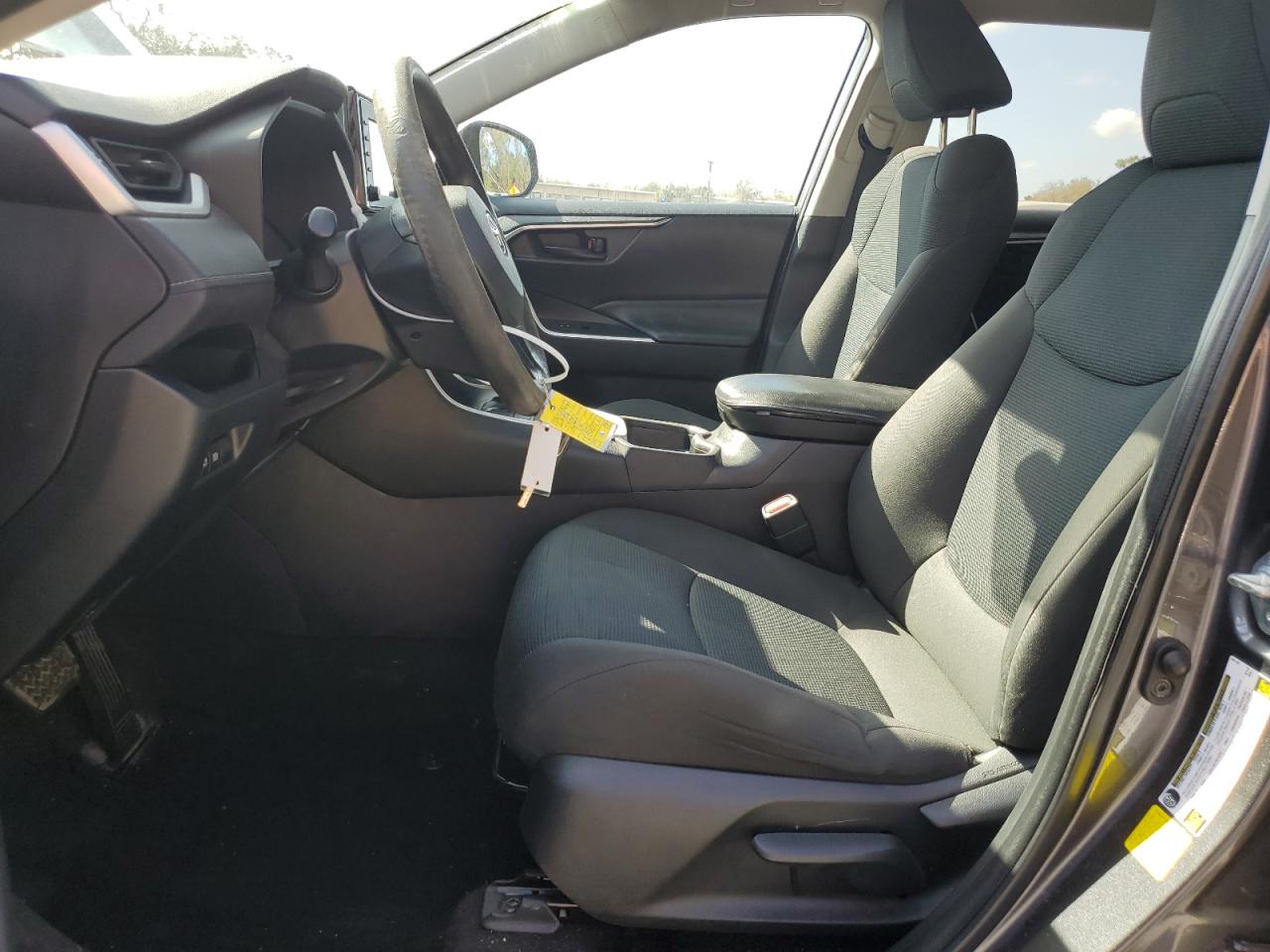 2021 Toyota RAV 4 - Image 7