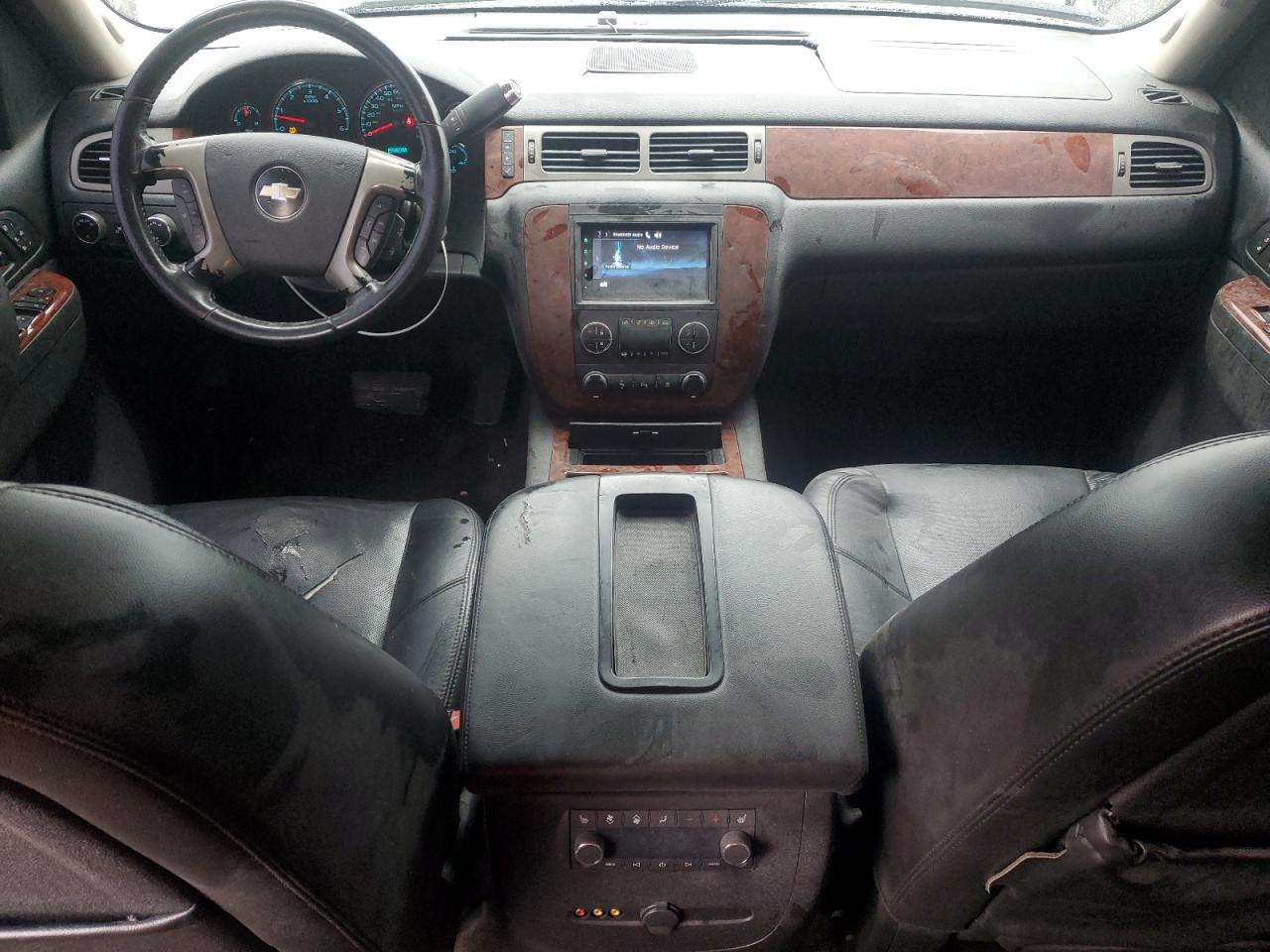 2010 Chevrolet Tahoe - Image 8