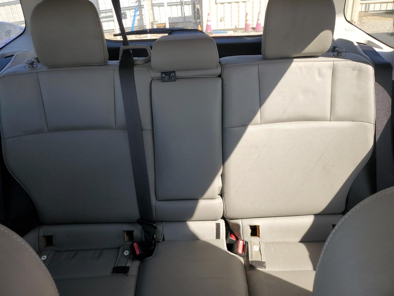 2016 Subaru Forester - Image 10
