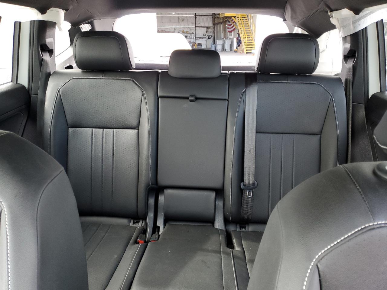 2023 Volkswagen Tiguan - Image 10