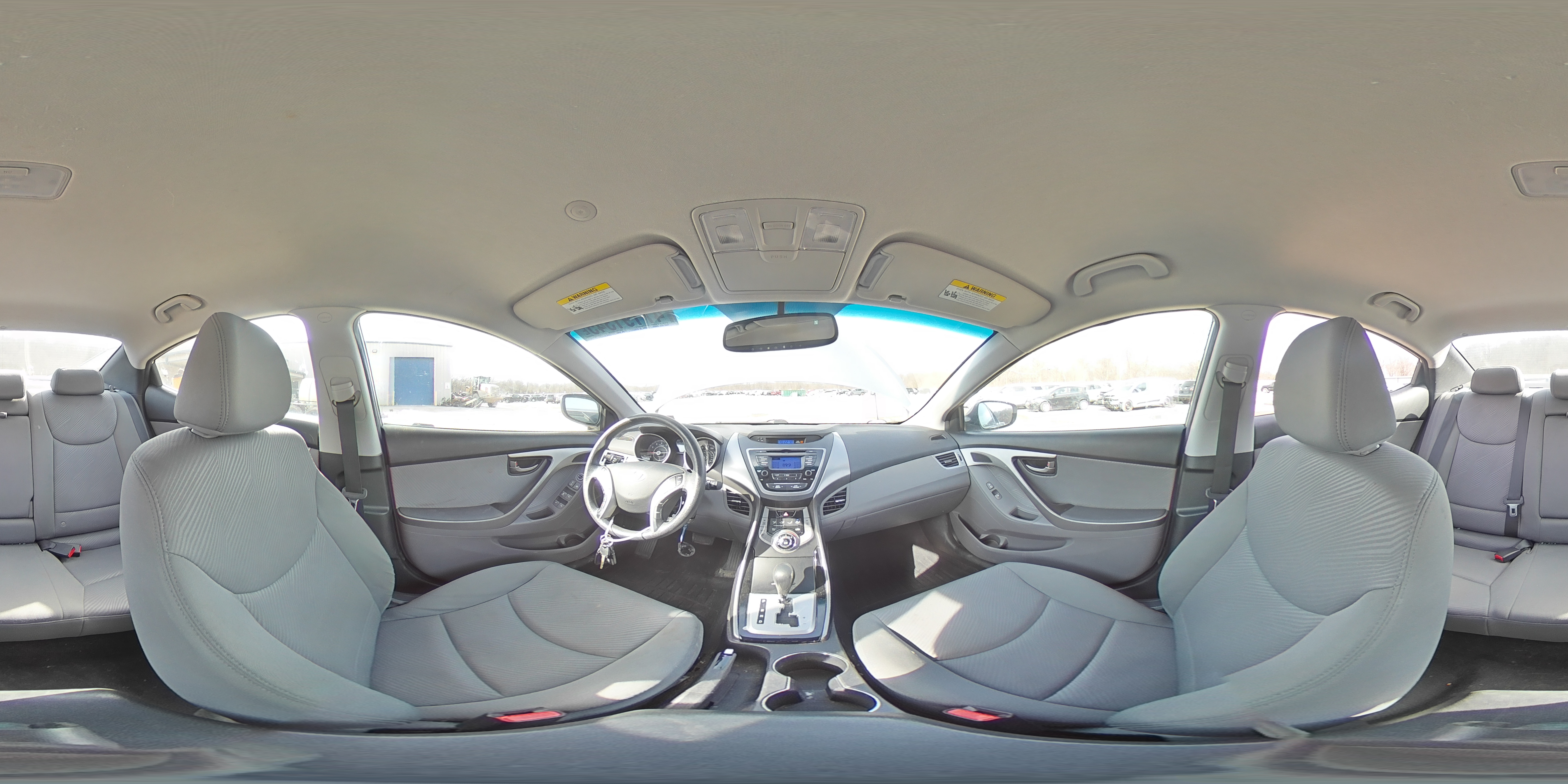 2013 Hyundai Elantra - Image 15