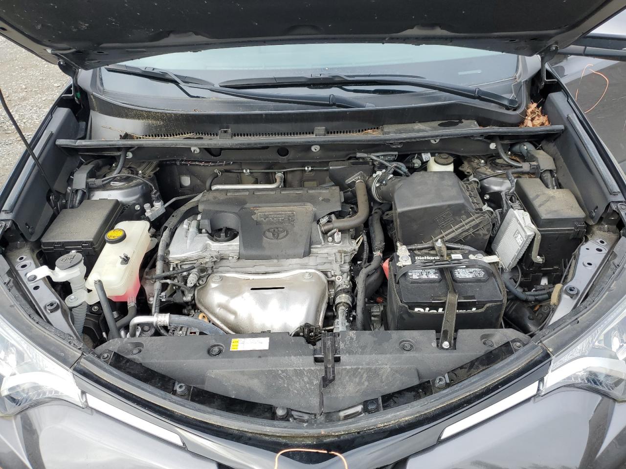 2017 Toyota RAV 4 - Image 12